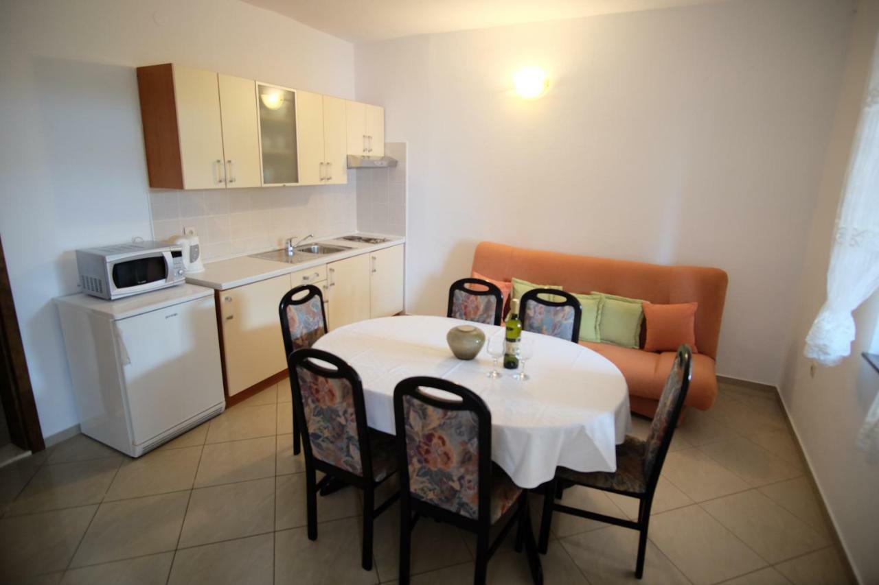Apartmani Svemir ドラゲ エクステリア 写真