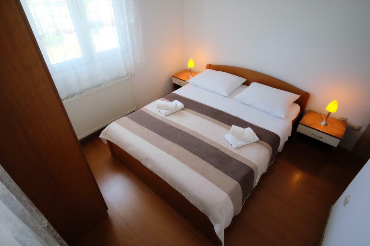 Apartmani Svemir ドラゲ エクステリア 写真