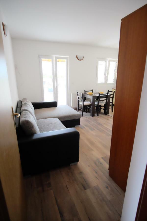 Apartmani Svemir ドラゲ エクステリア 写真